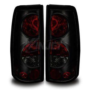 Winjet Black Housing/ Smoke Lens Tail Light (Chevy/GMC/ Altezza) WJ20000405